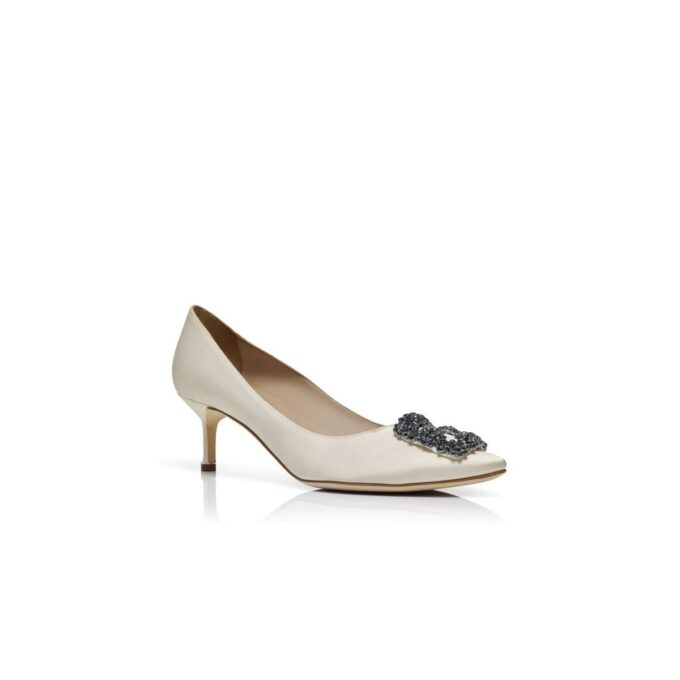 Hangisi 50 Décolleté in raso bianco con fibbia gioiello Hangisi 50 Décolleté in raso bianco con fibbia gioiello