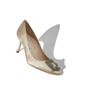 Hangisi 70 Décolleté in raso color champagne con fibbia gioiello
