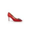 Hangisi 70 Décolleté in raso rosso con fibbia gioiello Hangisi 70 Décolleté in raso rosso con fibbia gioiello