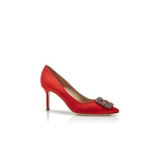 Hangisi 70 Décolleté in raso rosso con fibbia gioiello