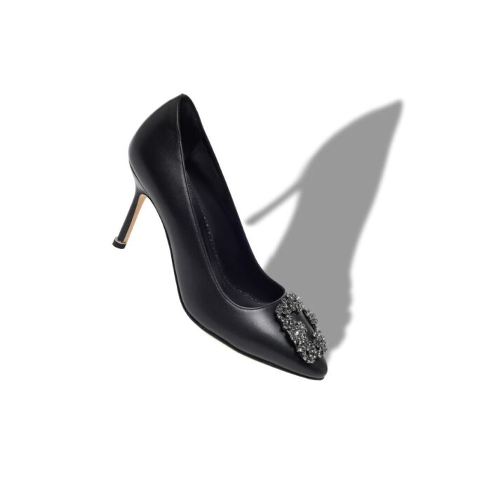 Hangisi 90 Décolleté in pelle nera con fibbia gioiello Hangisi 90 Décolleté in pelle nera con fibbia gioiello