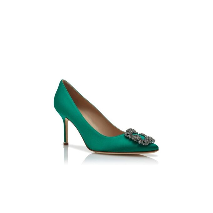 Hangisi 90 Décolleté in raso verde con fibbia gioiello Hangisi 90 Décolleté in raso verde con fibbia gioiello