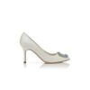 HANGISI BRIDAL 90 Décolleté in raso bianco con fibbia gioiello