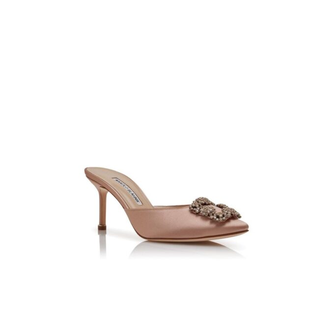 Hangisimu Sabot in raso beige con fibbia gioiello Hangisimu Sabot in raso beige con fibbia gioiello