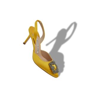 HANGISLI Décolleté con fibbia gioiello in raso giallo