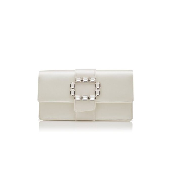 MAYCAPJOU Pochette in raso color crema con fibbia in cristallo MAYCAPJOU Pochette in raso color crema con fibbia in cristallo