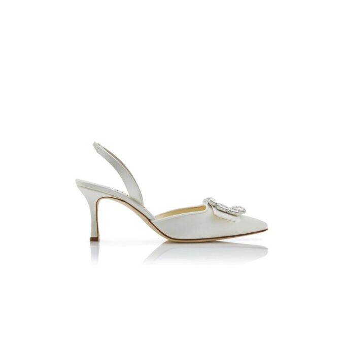 MAYJOUSLI Décolleté color crema in raso con fibbia in cristallo MAYJOUSLI Décolleté color crema in raso con fibbia in cristallo