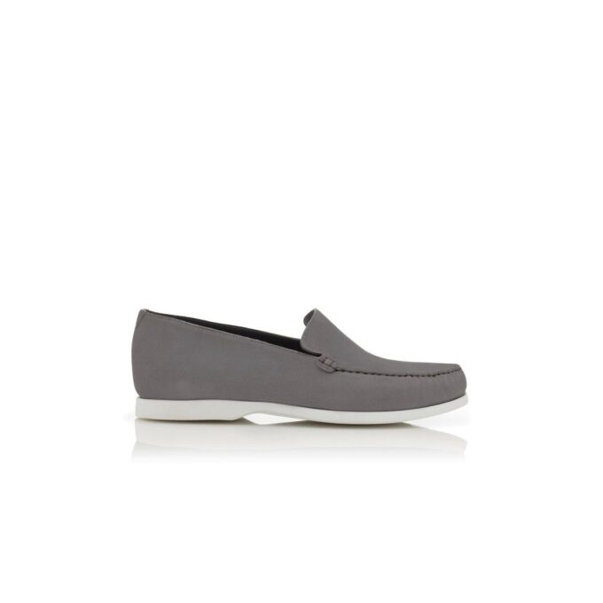 MONACO Scarpe da barca in pelle scamosciata grigia MONACO Scarpe da barca in pelle scamosciata grigia