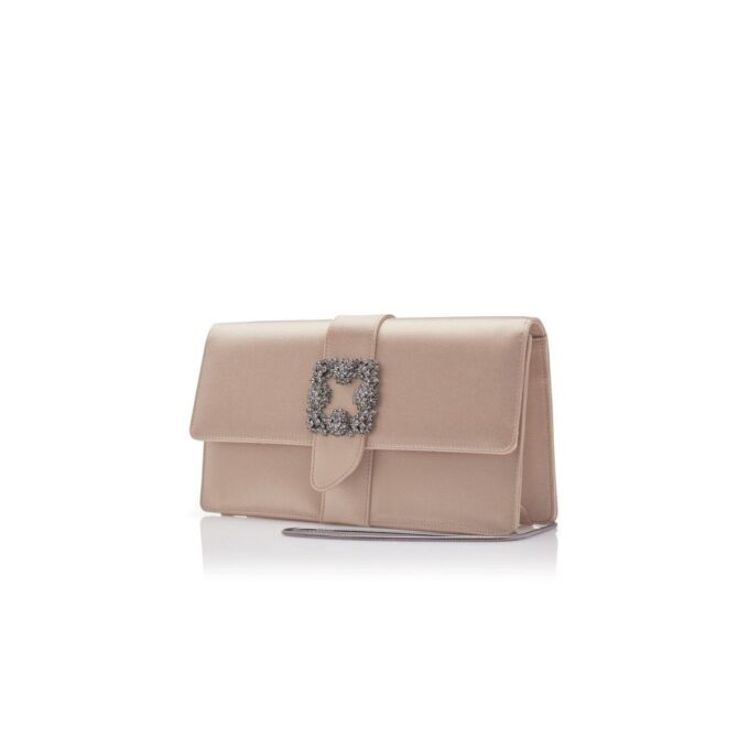 Pochette Capri in raso beige con fibbia gioiello Pochette Capri in raso beige con fibbia gioiello