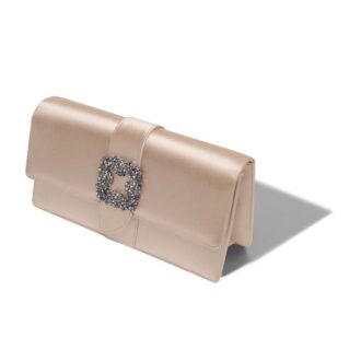 Pochette Capri in raso beige con fibbia gioiello