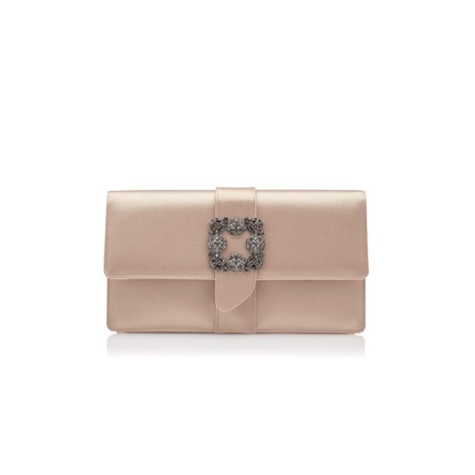 Pochette Capri in raso beige con fibbia gioiello Pochette Capri in raso beige con fibbia gioiello